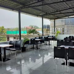 Morjim Muse Seaview
