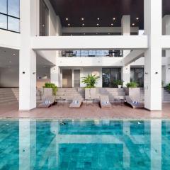 Luwansa Hotel and Convention Center Manado