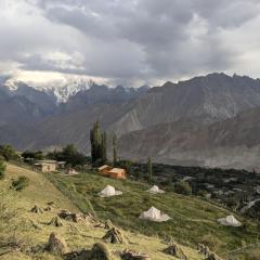 Destination Lodges Camp Leo Hoppar Valley
