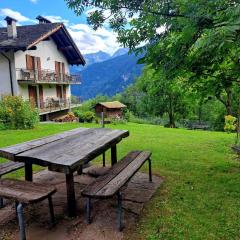 Eco della Valle Apartments by Quokka 360 - with views of the surrounding mountains