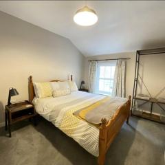 Sea La Vie - 6 St Marys Walk - 2 Bed Cottage Old Town Scarborough