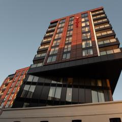 Ramada Suites By Wyndham Victoria Street West