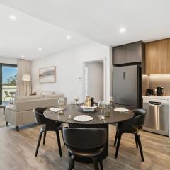 BURS18 - Luxury Accessible Apartment