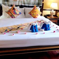 Le Ayodhaya Palace Krabi Beach Resort