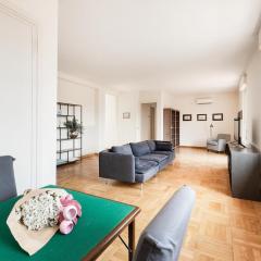Lungotevere Ripa Luxury