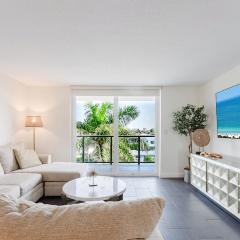 Coastal Escape - Pool - Beach