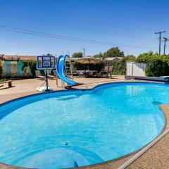 Pool and Hot Tub Access Luxury Roy Oasis!