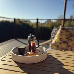 Yarrimbah Relaxed Coastal Getaway