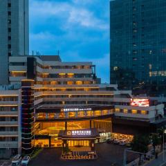 Lumijia Rainbow Hotel