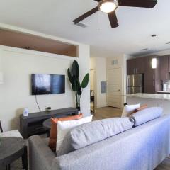 The Galleria at Tate - Spacious 1BR in Uptown Houston