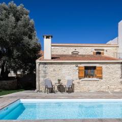Laga1577 Traditional Stonehouse Villa