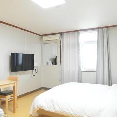 Sorak Hostel