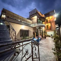 The lodge Guest House