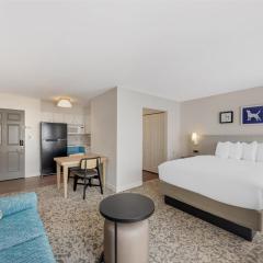 Sonesta ES Suites Austin The Domain Area - Newly Renovated