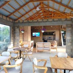 Idan Barn Suites and Café