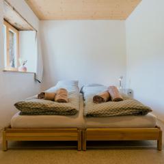 Stylish Jura house for 10 guests
