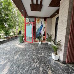 Aanandam Hotel