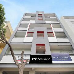 Townhouse De Alphabet Hotel Kukatpally Nexus Mall