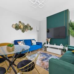 Croydon Town 5-bed by Harlingotn