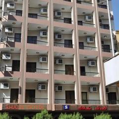 Shady Hotel Luxor