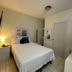 Habitación Privada No 2 Residencial Villa de las Hadas Zona Sur