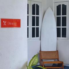 Bahaaru Villa Surf and Stay