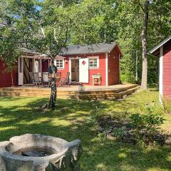 3 Bedroom Awesome Home In Gotlands Tofta