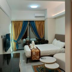 Luxury suite with jacuzzi BKK1