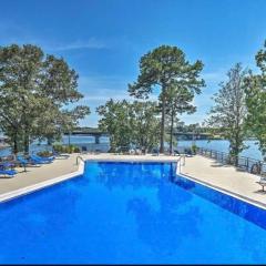 Utopia on Lake Hamilton