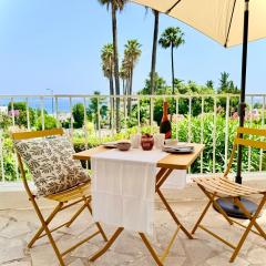Sea-vue 2 Bedroom apartment in Golfe-Juan close to beach
