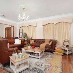 Beautiful & spacious home overlooking pool