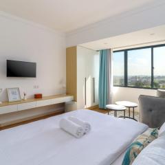 Upper Hill View Palace Apartment