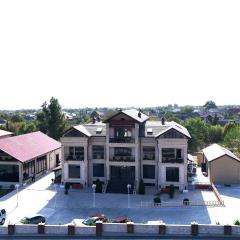 Cihan Town Hotel