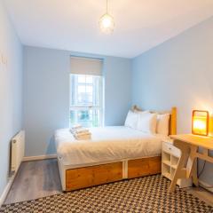 GuestReady - Vibrant Apartment in Dolphins Barn