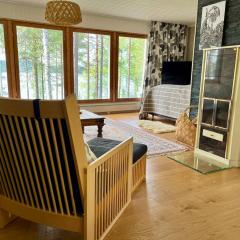 Lumossa Aurora Lakeside Cottage