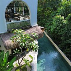 Greenforest Anahata 5 Star Villa Hotel