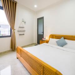 King bed private room