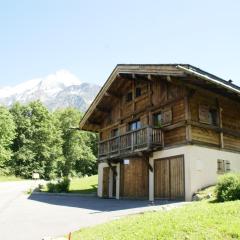 Les Houches Chalet with Garage
