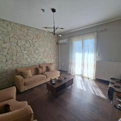 Mainalo View House