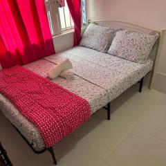 586 Hotel