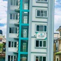 President Hotel Airport