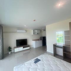 Bangsaray Beach Condo B619 บางเสร่ บีช