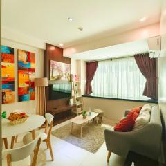 Modern 1BR suite near Ayala & IT park, gym & pool