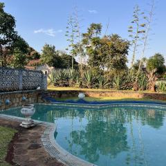 Mutare Manor : The Upstairs - 2307