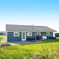 12 person holiday home in Vinderup-By Traum