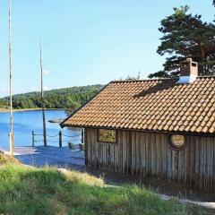6 person holiday home in HENÅN