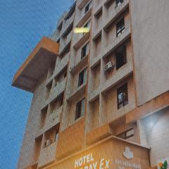 HOTEL BREEZE BAYex bkc