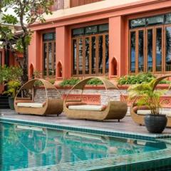 Sunday Chateau En Ville - Pattaya