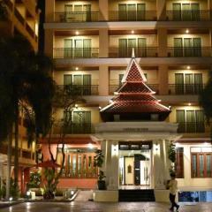 Palette Luxe North Pattaya