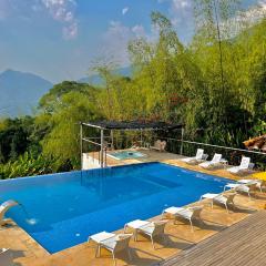 Outstanding FarmHouse jacuzzi & pool near Medellin